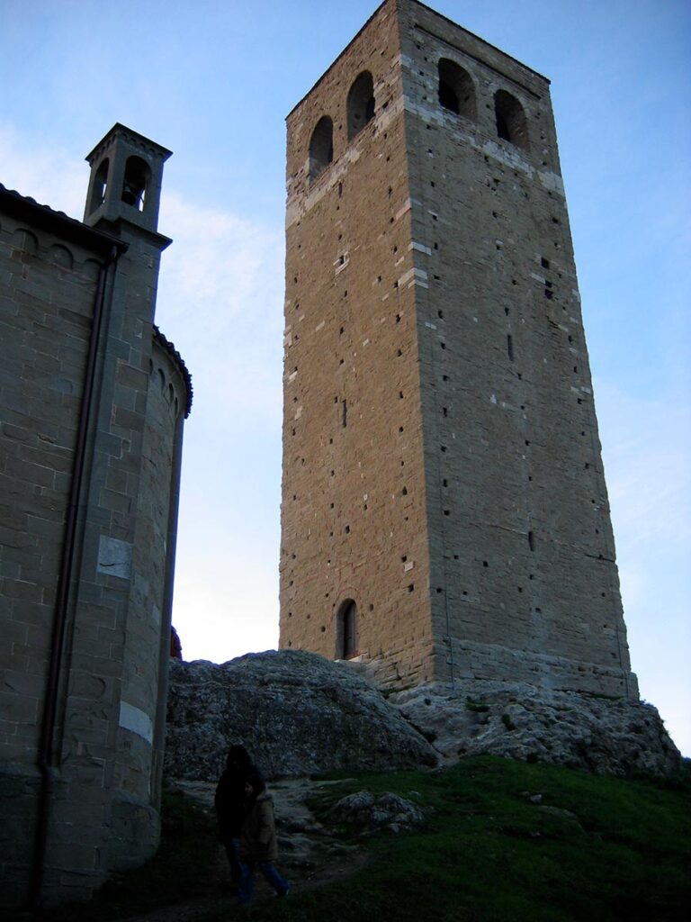 Torre Campanaria di San Leo