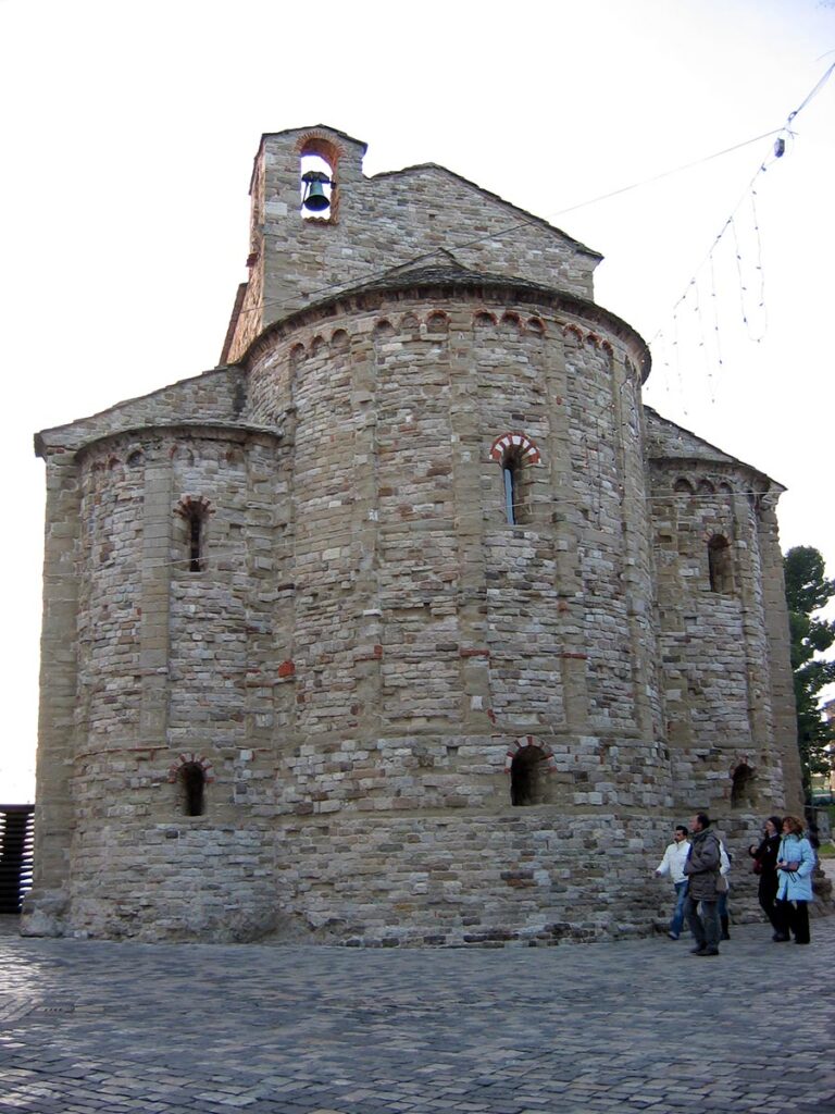 Cosa vedere a San Leo: la Pieve di S.Maria Assunta