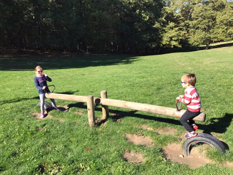 Giochi per bambini presso Passo Cantoniera, Carpegna PU