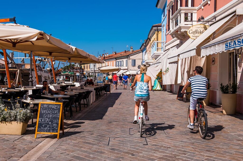 Cesenatico zona Porto Canale