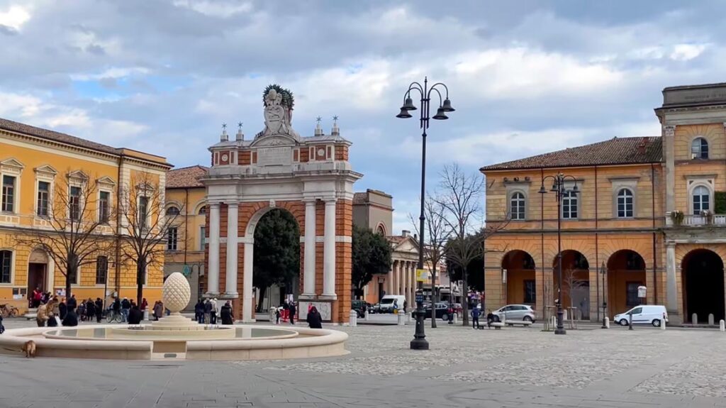 L'Arco Ganganelli a Santarcangelo di Romagna