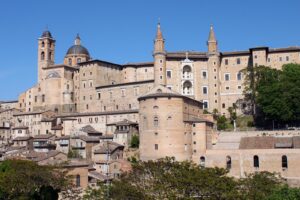 Urbino, palazzo Ducale e torricini